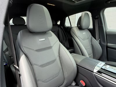 2026 Mercedes-BENZ GLC AMG — миниатюра 16