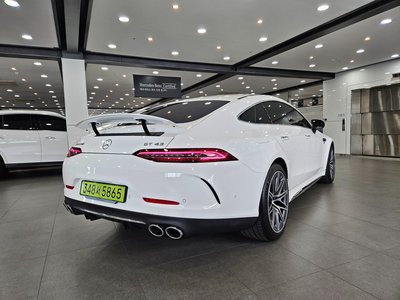 MERCEDES-BENZ GT AMG - 4