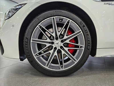 MERCEDES-BENZ GT AMG - 6