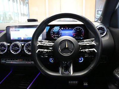 MERCEDES-BENZ GLA AMG - 9