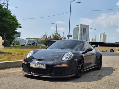 PORSCHE 911 - 1