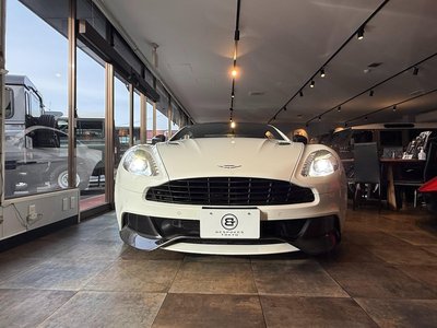 ASTON MARTIN VANQUISH - 4