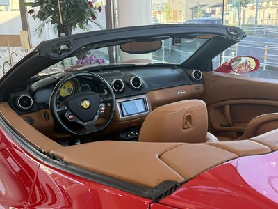 2012 FERRARI CALIFORNIA 缩略图 26