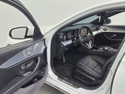 MERCEDES-BENZ E-CLASS - 10