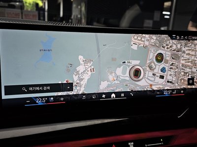 2024 BMW 5 SERIES — миниатюра 20