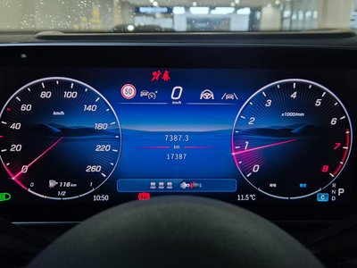 MERCEDES-BENZ GLC - 8