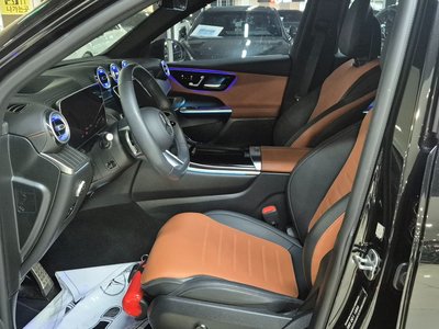 MERCEDES-BENZ GLC - 10