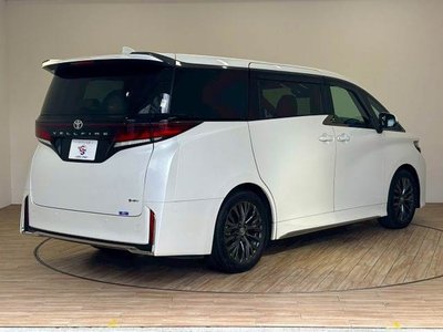 صورة مصغرة 17 لـ 2023 Toyota VELLFIRE