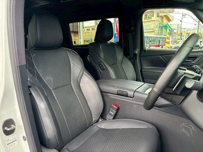 2023 Toyota VELLFIRE — фото 9