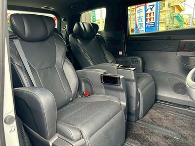 صورة مصغرة 73 لـ 2023 Toyota VELLFIRE