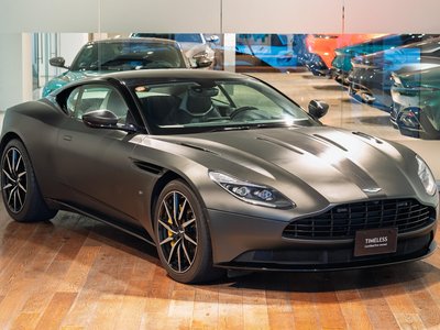 ASTON MARTIN DB11