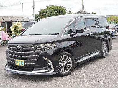 2023 Toyota ALPHARD — фото 4