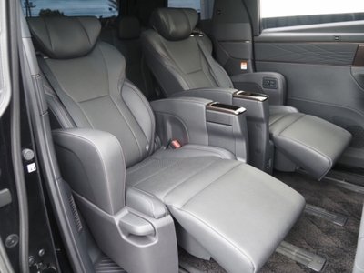 صورة مصغرة 33 لـ 2023 Toyota ALPHARD