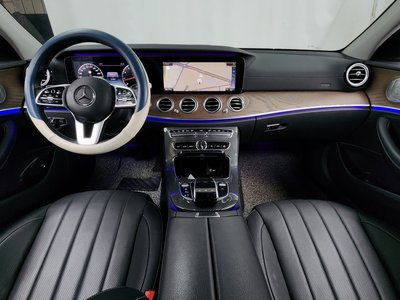 MERCEDES-BENZ E-CLASS - 5