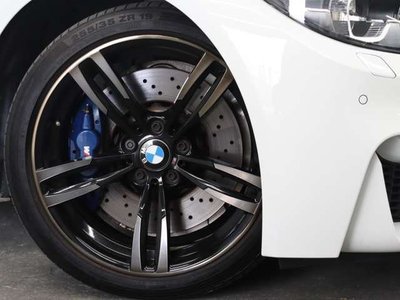 2018 BMW M3 SEDAN — фото 6