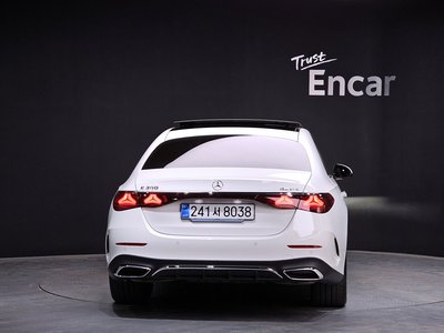 MERCEDES-BENZ E-CLASS - 4
