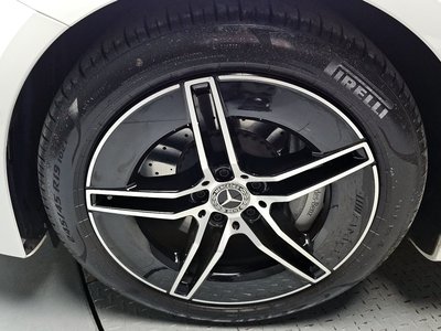 MERCEDES-BENZ E-CLASS - 6