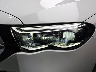 MERCEDES-BENZ E-CLASS - 9