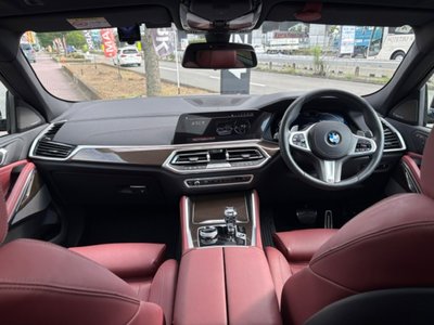 2022 BMW X6 — миниатюра 56