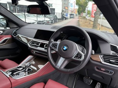 2022 BMW X6 — миниатюра 24
