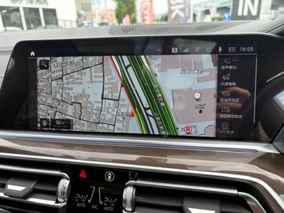 2022 BMW X6 — миниатюра 67