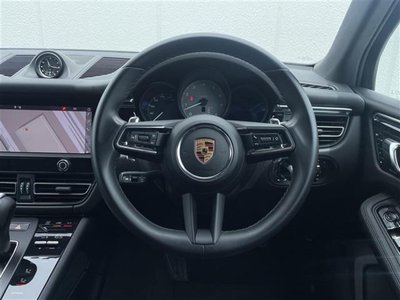 2022 PORSCHE MACAN — фото 2
