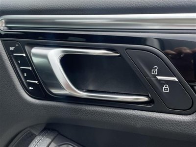 2022 Porsche MACAN 缩略图 29