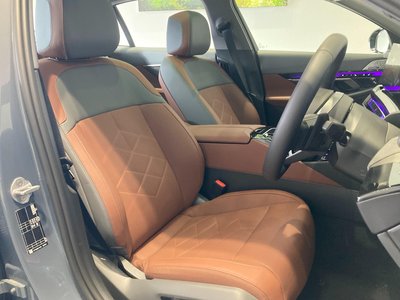 صورة مصغرة 59 لـ 2025 BMW 5 SERIES
