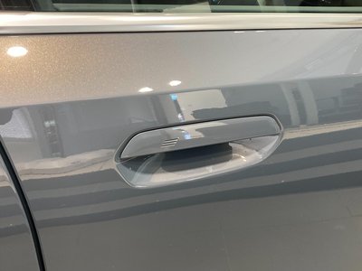 صورة مصغرة 47 لـ 2025 BMW 5 SERIES