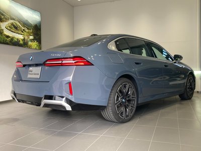 BMW 5 SERIES - 9