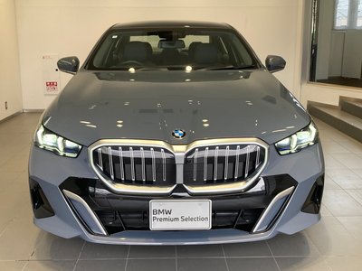 BMW 5 SERIES - 5