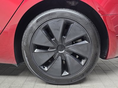 صورة 8 لـ 2024 Tesla MODEL 3