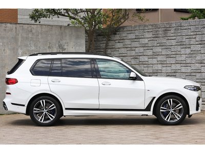 BMW X7 - 6