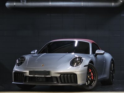 صورة 1 لـ 2025 Porsche 911