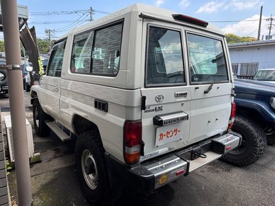 TOYOTA LAND CRUISER - 6
