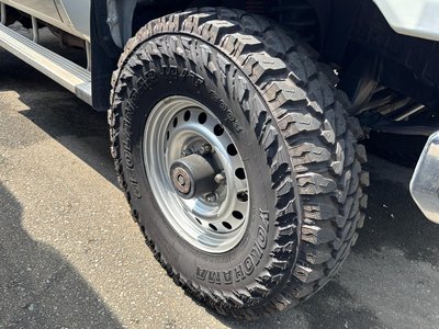 TOYOTA LAND CRUISER - 9