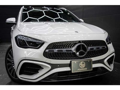 MERCEDES-BENZ GLA - 5