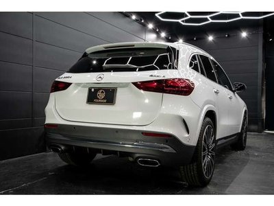 MERCEDES-BENZ GLA - 9