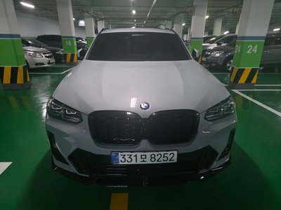 صورة 2 لـ 2025 BMW X4