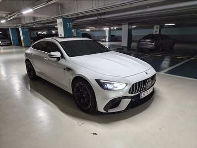 MERCEDES-BENZ GT AMG - 8