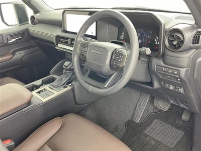 TOYOTA LAND CRUISER 250 - 8