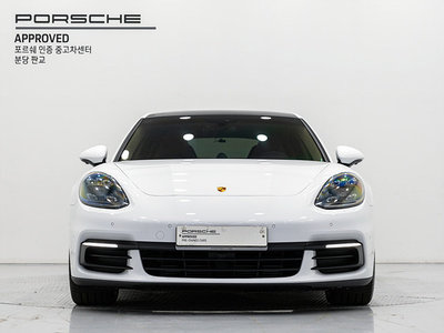 PORSCHE PANAMERA - 2