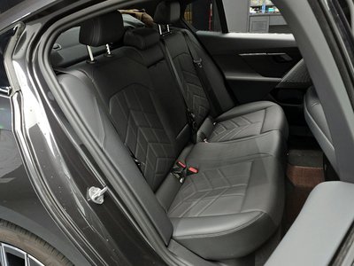 2023 BMW 5 SERIES 缩略图 12