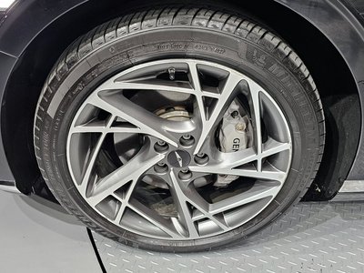 صورة 6 لـ 2022 Genesis G90 (RS4)