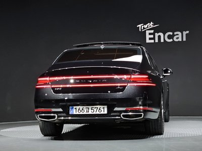 صورة 3 لـ 2022 Genesis G90 (RS4)