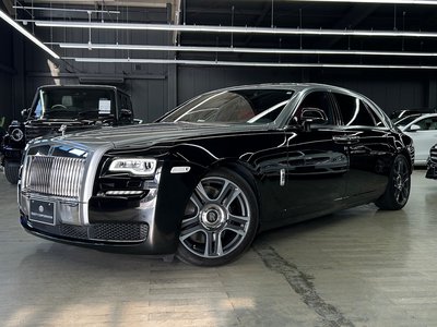 ROLLS-ROYCE GHOST - 10