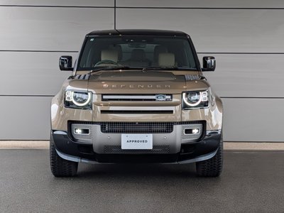 LAND ROVER DEFENDER - 7