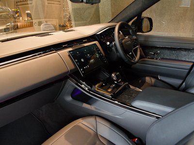 2025 LAND Rover RANGE ROVER SPORT — миниатюра 24