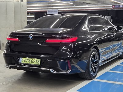 BMW 7 SERIES - 5