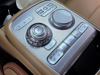 صورة 9 لـ 2022 Genesis G90 (RS4)